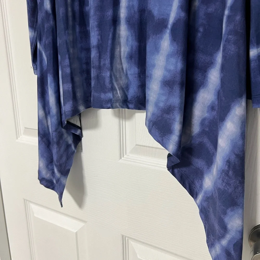 LOGO by Lori Goldstein SO SOFT Blue Tie-Dye Cardigan. - Picture 8 of 14